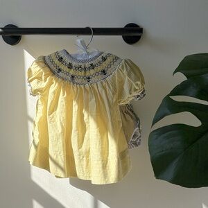 Sweet La Rose Bees Smock Dress and Bloomers Yellow Gingham Baby Size 6 Month